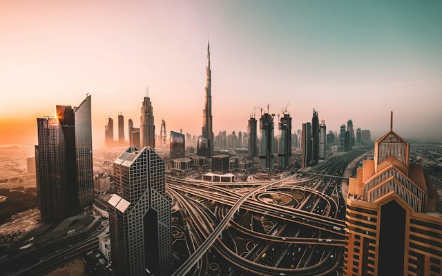 Dubai & Abu Dhabi